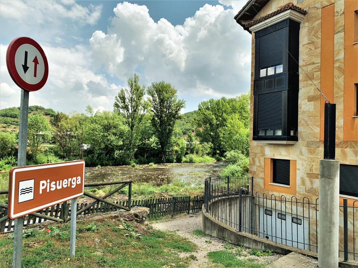 Apartamentos Del Pisuerga Cervera De Pisuerga Exteriér fotografie
